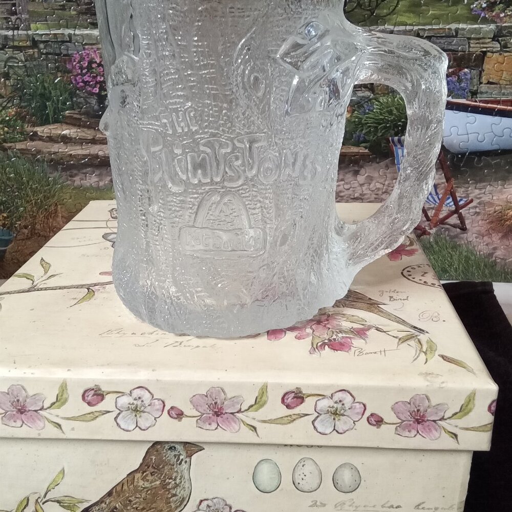 Vintage 1995 Flintstones Glass Mug